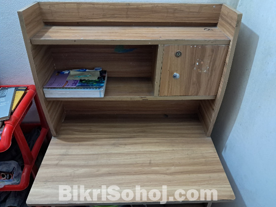 Study Table (laminated board)